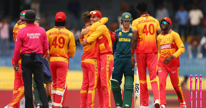 অস্ট্রেলিয়াকে হারিয়ে বিশ্বকাপে জিম্বাবুয়ের অঘটন