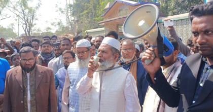শিবগঞ্জে নৃশংস হামলার নেতৃত্বে স্থানীয় বিএনপি, নবনির্বাচিত এমপির ঘটনাস্থল পরিদর্শন 
