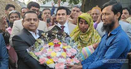 সিরাজগঞ্জে ভোটকেন্দ্রে কন্যাশিশুর জন্ম, নাম রাখা হলো খালেদা