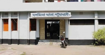 পটুয়াখালী দশমিনায় প্রবাসীর স্ত্রীর ঝুলন্ত মরদেহ উদ্ধার