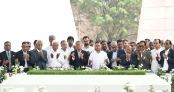জিয়াউর রহমান ও খালেদা জিয়ার সমাধিতে প্রধানমন্ত্রী ও মন্ত্রিপরিষদের শ্রদ্ধা
