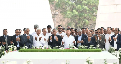 জিয়াউর রহমান ও খালেদা জিয়ার সমাধিতে প্রধানমন্ত্রী ও মন্ত্রিপরিষদের শ্রদ্ধা
