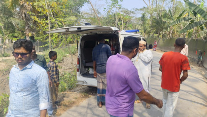 বাগেরহাটে শহিদ পরিবারের বাড়িতে হামলার অভিযোগ, আহত ৩