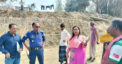 কালাইয়ে পুকুর সংস্কারের নামে মাটি বিক্রি; অবশেষে জরিমানা