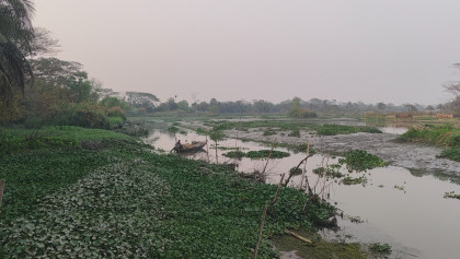 নাব্যতা সংকটে সংকুচিত বলেশ্বর নদী, দখল ও খনন বন্ধে বেড়েছে ঝুঁকি


