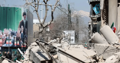 ইরানে নিহত বেড়ে ১০৪৫