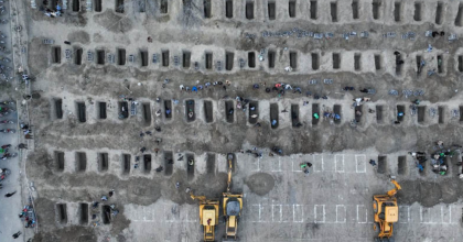 মধ্যপ্রাচ্যে সংঘাত তীব্র: ইরানে স্কুলছাত্রীসহ সহস্রাধিক নিহত, মোট প্রাণহানি ১৩০০ ছাড়াল

