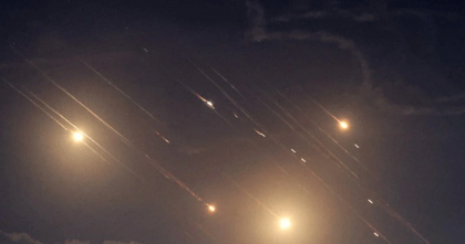 তৃতীয় দফায় মিসাইল ছুড়ল ইরান, ইসরায়েলজুড়ে বাজলো সাইরেন