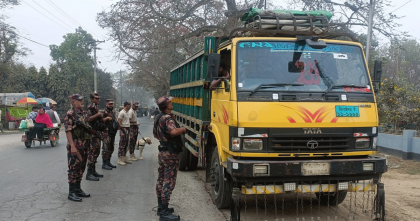 জ্বালানি তেল পাচার রোধে চুয়াডাঙ্গা সীমান্তে বিজিবির কঠোর নজরদারি; টহল জোরদার 