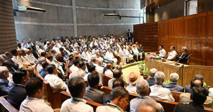 সংসদীয় দলের বৈঠকে বিএনপি 