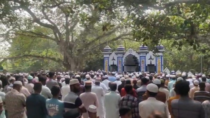 চুয়াডাঙ্গার বিএনপির সাথে সংঘর্ষে নিহত জামায়াত নেতা মফিজুর রহমানের দাফন সম্পন্ন 