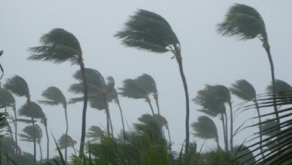 ১২ জেলায় সন্ধ্যার মধ্যে ঝড়ো হাওয়ার আভাস, নদীবন্দরে ২ নম্বর সতর্ক সংকেত