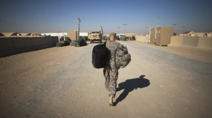 মধ্যপ্রাচ্যে হোটেল-বাসাবাড়িতে মার্কিন সেনা মোতায়েন, ইরানের হুমকি