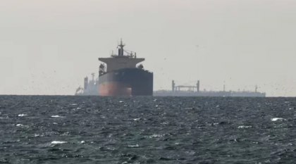 মধ্যপ্রাচ্য সংকটে জ্বালানি তেলের দাম ২০০ ডলারে পৌঁছানোর শঙ্কা

