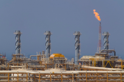 ইরানের ক্ষেপণাস্ত্রের ধ্বংসাবশেষ: আমিরাতের গ্যাস কমপ্লেক্সের কার্যক্রম সাময়িক বন্ধ