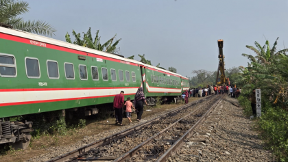 ২১ ঘণ্টা পর উত্তরাঞ্চলের সঙ্গে সারাদেশের ট্রেন চলাচল স্বাভাবিক