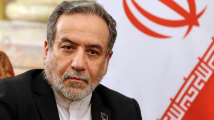 যুক্তরাষ্ট্রের হামলা স্থগিতের ঘোষণা নিয়ে ইরানের সঙ্গে ‘আলোচনা’ অস্বীকার