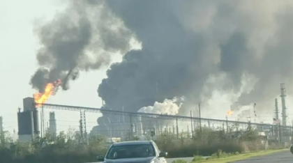 যুক্তরাষ্ট্রের টেক্সাসে তেল শোধনাগারে বিস্ফোরণ, বাসিন্দাদের সরিয়ে নেওয়ার নির্দেশ