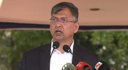 দলীয় প্রভাবমুক্ত মানবিক পুলিশ বাহিনী গঠনের লক্ষ্য: স্বরাষ্ট্রমন্ত্রী