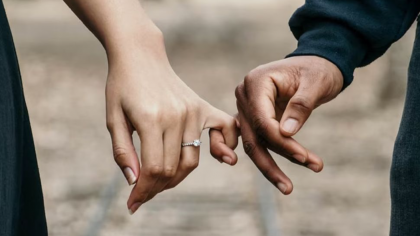 ৭৩ শতাংশ মানুষ মনে করেন সম্পর্ক টিকে থাকে আর্থিক কারণে