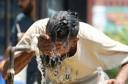 দাবদাহে পুড়বে দেশ, তাপমাত্রা ছুঁতে পারে ৪২ ডিগ্রি