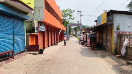 পিরোজপুরে তীব্র তাপদাহে জনজীবন স্তবির, ফাঁকা রাস্তা ও কর্মজীবী মানুষের ভোগান্তি