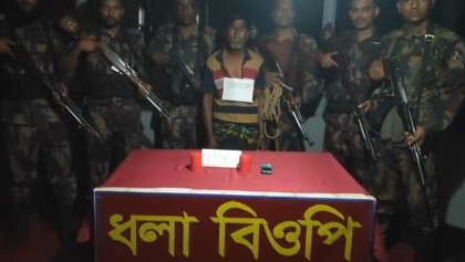 মেহেরপুরে দুই হাতবোমা, ভারতীয় মদ ও সিপ্রোহেপ্টাডিন ট্যাবলেট উদ্ধার, আটক ১

