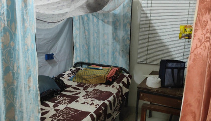 অফিস কক্ষে খাট বসিয়ে রাতযাপন: বাগেরহাটে কর্মচারীর বিরুদ্ধে শৃঙ্খলা ভঙ্গের অভিযোগ

