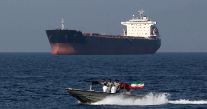 ইসরায়েল চুক্তি ভঙ্গ করায় হরমুজ প্রণালি বন্ধ করে দিলো ইরান