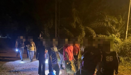 মালয়েশিয়ায় বাংলাদেশিসহ অবৈধ ২১ অভিবাসী গ্রেফতার