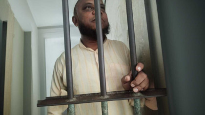 এক বিয়েতে দুই কাবিননামা: নীলফামারীতে কাজী কারাগারে