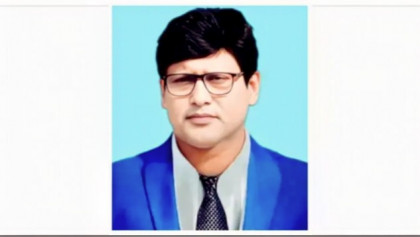 মেয়র পদে লড়তে চাকরি ছাড়লেন পৌরসভার স্টোরকিপার