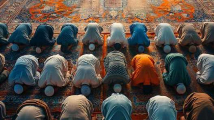 নামাজের সময়সূচি: ১০ এপ্রিল ২০২৬