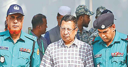 গণহত্যা মামলার আসামি হচ্ছেন সাবেক আইজিপি মামুন