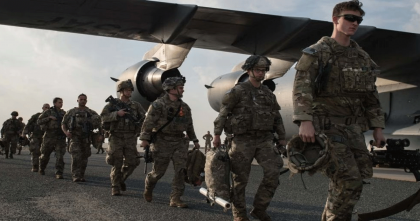 মধ্যপ্রাচ্যে আরও হাজার হাজার সৈন্য পাঠাচ্ছে যুক্তরাষ্ট্র