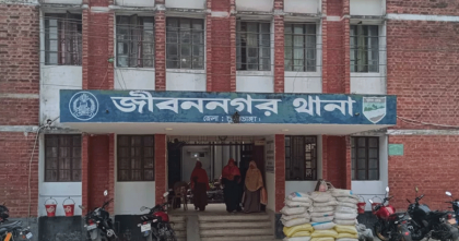 জীবননগরে ঘুমন্ত নারীকে কুপিয়ে হত্যা, এলাকায় চাঞ্চল্য