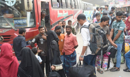 জ্বালানি মূল্যবৃদ্ধির প্রভাব: বাসে ৬৪%, লঞ্চে দেড় গুণ ভাড়া বাড়ানোর প্রস্তাব