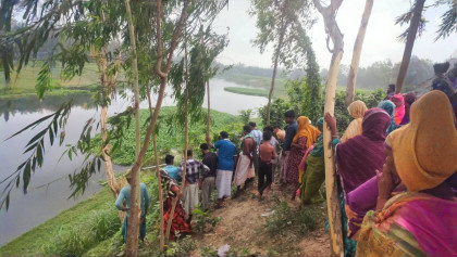 সিরাজগঞ্জ রায়গঞ্জে অটোভ্যান চালকের মরদেহ উদ্ধার, মৃত্যুর কারণ নিয়ে রহস্য