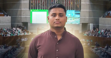 ট্যাক্স ফ্রি নয়, সরকারি মালিকানাধীন গাড়ি চেয়েছি : হাসনাত আবদুল্লাহ