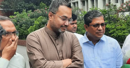 প্রাথমিকের শিক্ষার্থীদের পাটজাত ব্যাগ এবং স্কুল ড্রেস দেবে সরকার