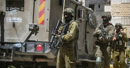 পাথর নিক্ষেপের অভিযোগে কিশোরকে গুলি করে হত্যা