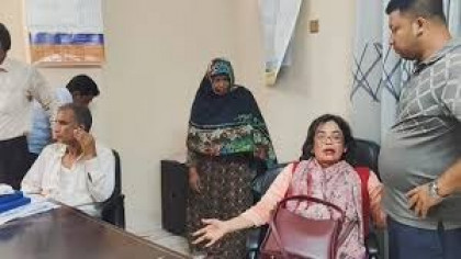 চাঁদা না পেয়ে শিক্ষিকাকে মারপিট করলো বিএনপি নেতা