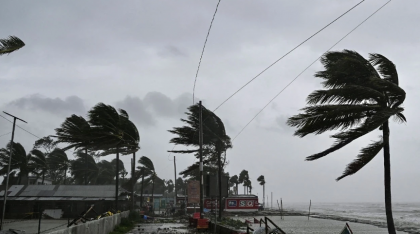 দুপুরের মধ্যে ঢাকাসহ ১০ অঞ্চলে ৮০ কিমি বেগে ঝড়ের পূর্বাভাস