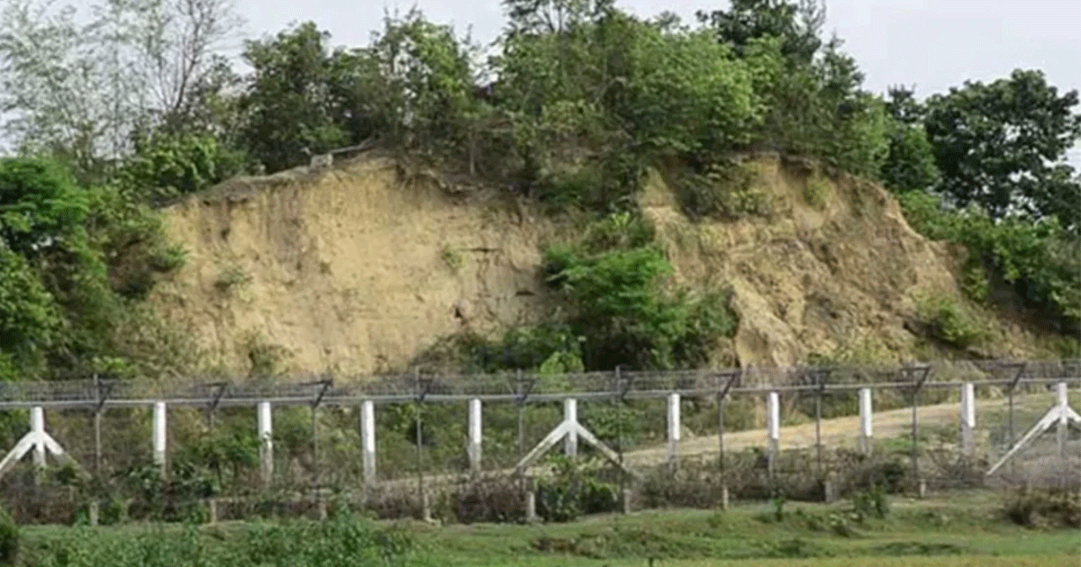 মিয়ানমারের অভ্যন্তরে ব্যাপক গোলাগুলি, সীমান্তে আতঙ্ক