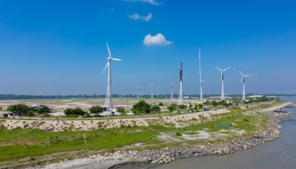 সিরাজগঞ্জে ৪২ কোটির বায়ু বিদ্যুৎ প্রকল্পে উৎপাদন শূন্য, নিজেই ব্যবহার করছে বিদ্যুৎ

