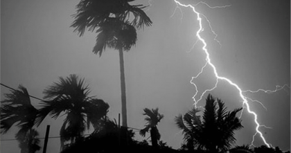 ৯ অঞ্চলে দমকা হাওয়া ও বজ্রবৃষ্টির সম্ভাবনা, নদীবন্দরে সতর্কবার্তা