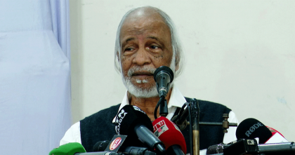 গণতন্ত্র থেকে বিচ্ছিন্ন হলে জনগণ রক্ত দিয়ে তাদের সরিয়ে দেয়: মঈন খান