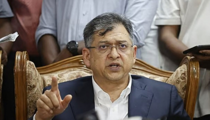 পুলিশের পোশাকে পরিবর্তনের পরিকল্পনা, ঐতিহ্য ফিরিয়ে আনার ইঙ্গিত:স্বরাষ্ট্রমন্ত্রী

