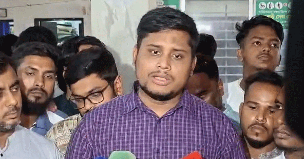 সেবামূলক প্রতিষ্ঠানগুলো অবশ্যই জনগণের হতে হবে: হাসনাত