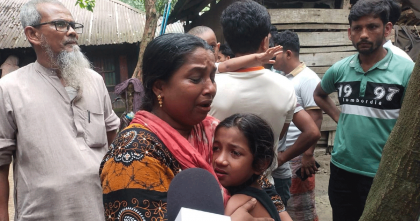 বরিশালে হানিফ পরিবহনের চাঁপায় দাদি-নাতী নিহত